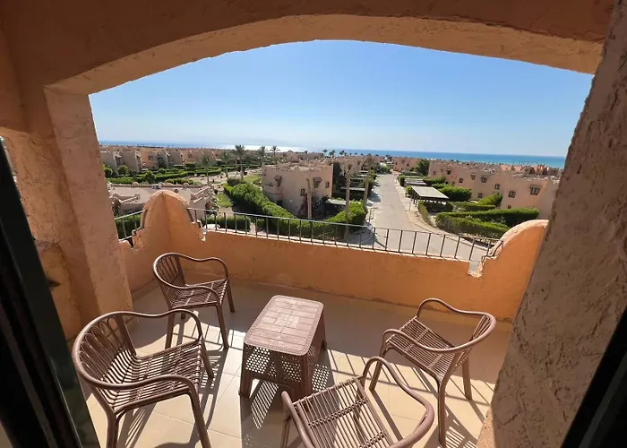 Art - La Hacienda,